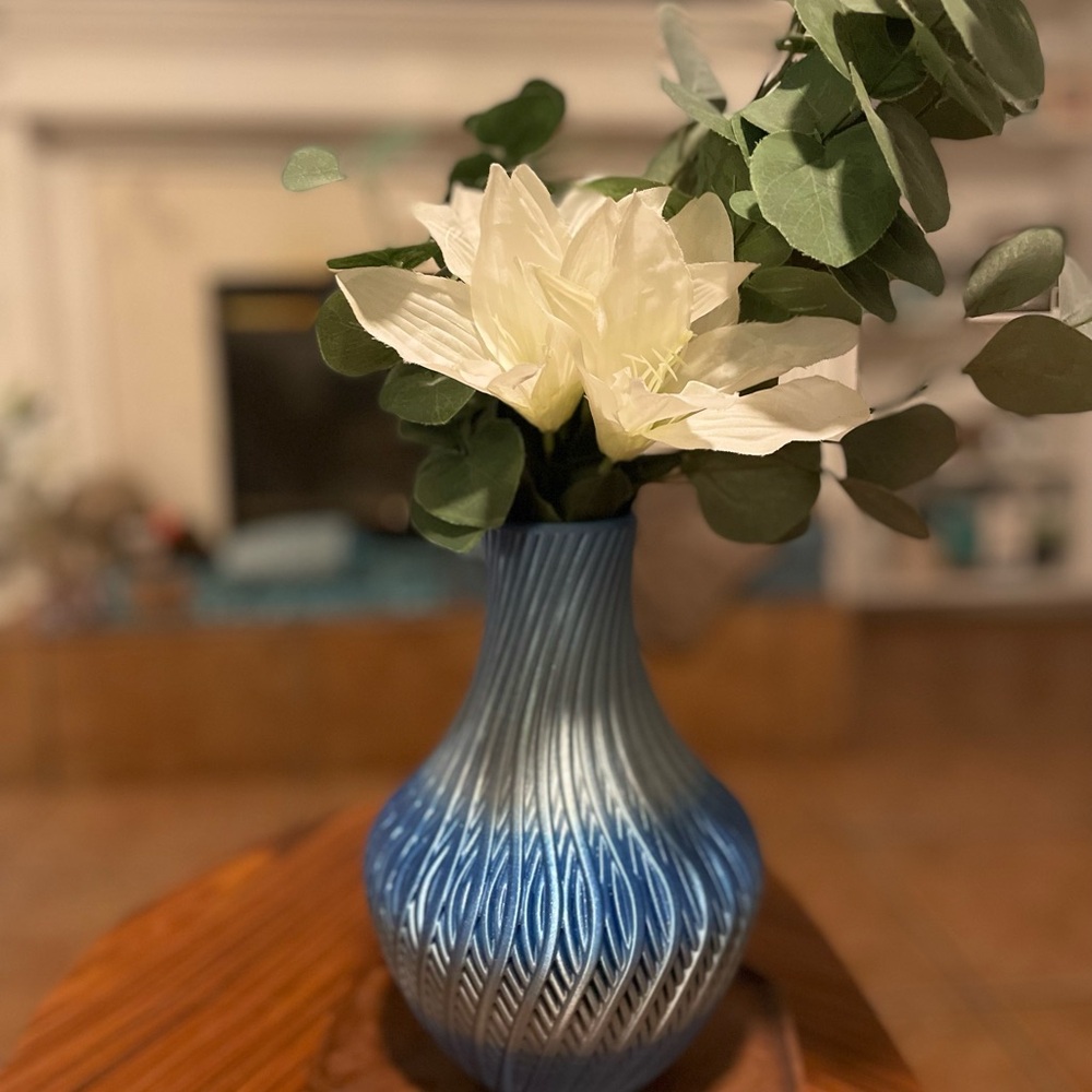 3D Printed Elegant Blue and White Vase with Faux Flowers
